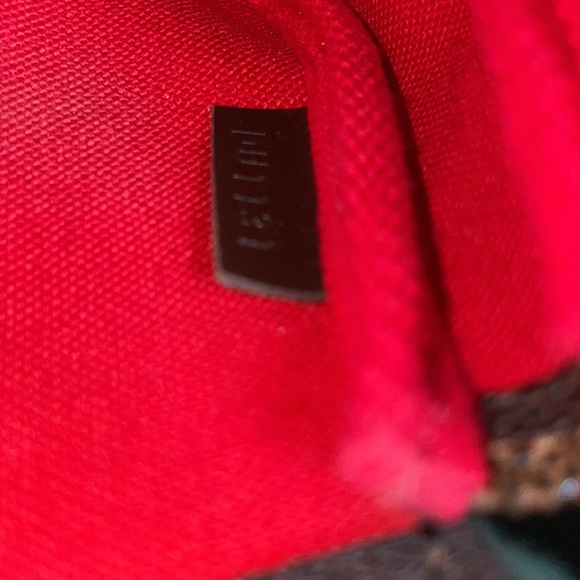 Louis Vuitton Clutch - Picture 14 of 14